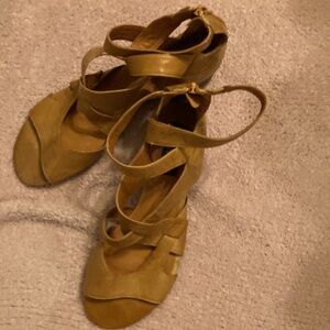 Ankle flat leather sandals